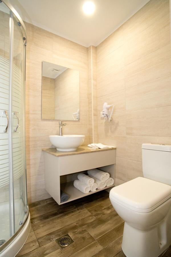 Hyperion Hotel Myrties ภายนอก รูปภาพ